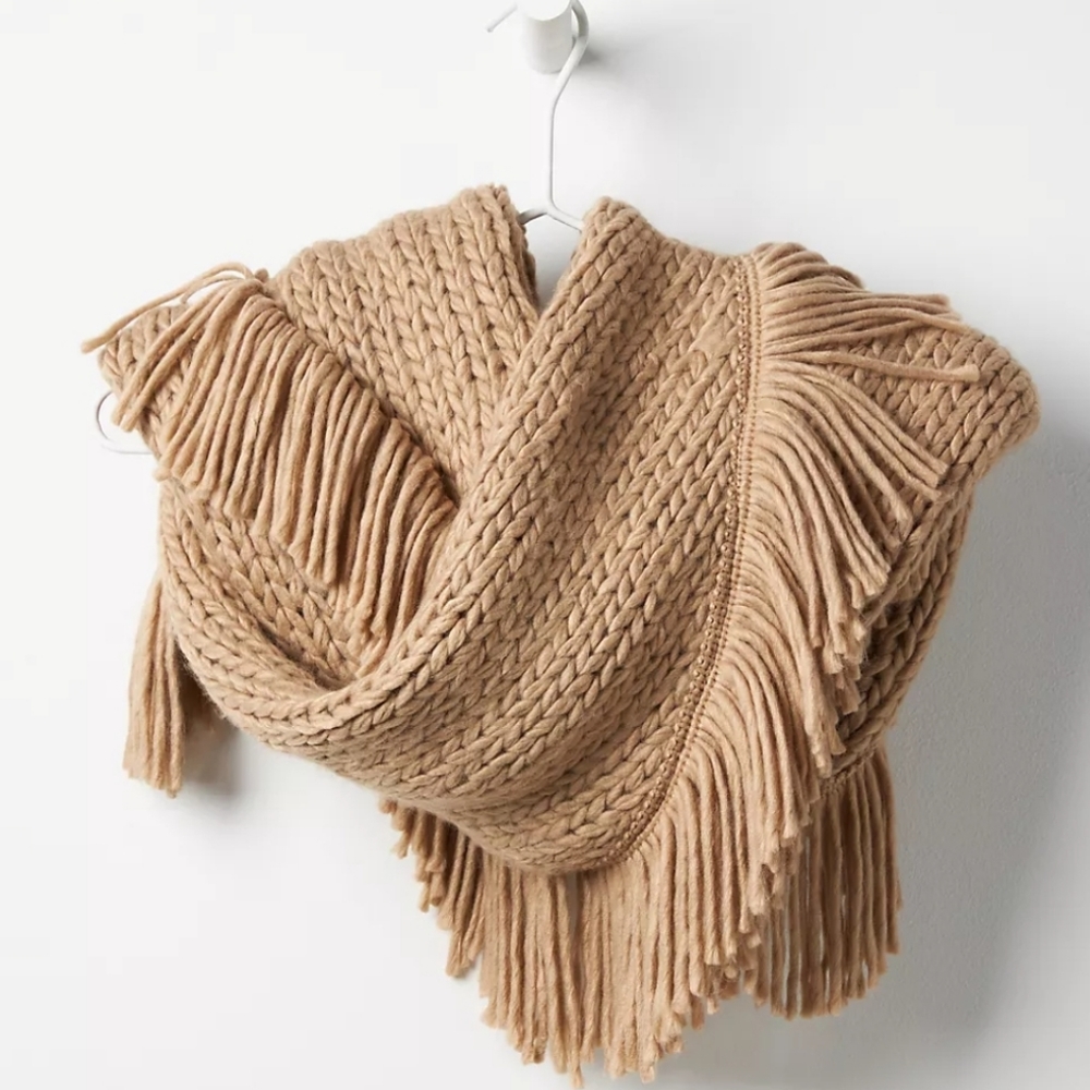 Anthropologie Cozy Fringed Scarf - camel - Picture 4 of 9
